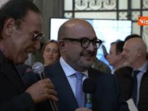 Venditti "rimprovera" Sangiuliano: "Parli al passato, è un problemaccio"