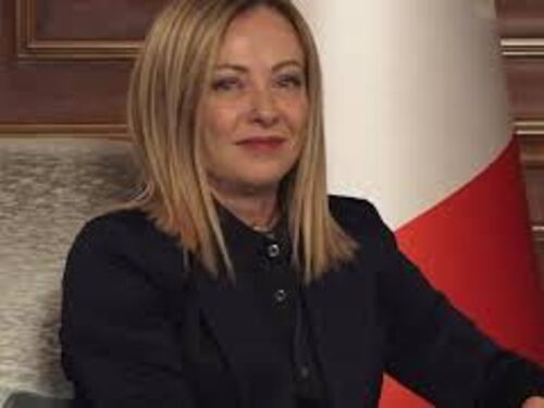 Meloni incontra primo ministro libico Dabaiba a Tripoli, focus su ricerca scientifica, salute, sport