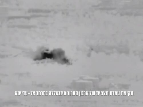 Gli israeliani bombardano le postazioni degli Hezbollah in Libano