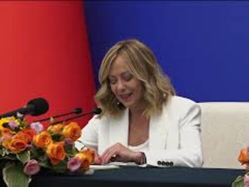 Meloni: "Nostra economia solida, ora anche stabilità politica"