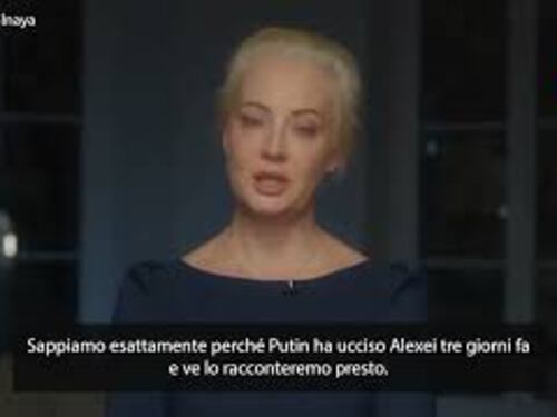 Parla la moglie di Navalny: "Sappiamo perchè Putin lo ha ucciso e lo diremo presto"