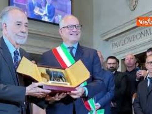 Francis Ford Coppola riceve Lupa Capitolina: "Grazie a miei nonni se sono figlio dell'Italia