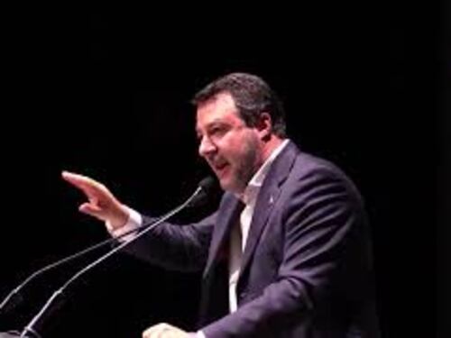 Salvini a Bari: Uniti e vincenti per elezioni comunali