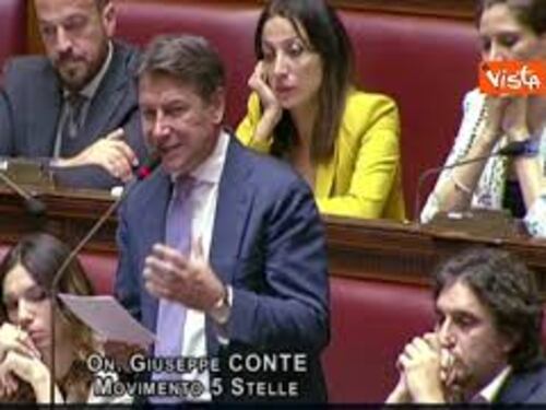 Autonomia, Conte: "Meloni con la secessione realizza i sogni di Bossi e calpesta il tricolore"