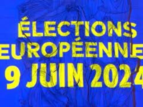 "Manca un mese", l'Arco di Trionfo a Parigi si illumina per le elezioni Europee