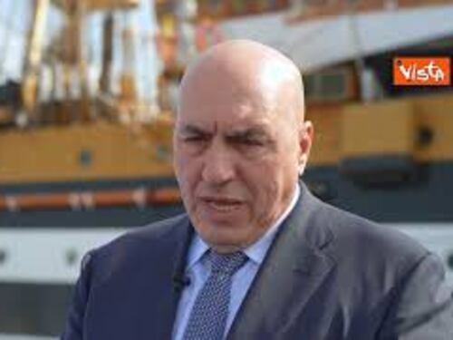 Crosetto inaugura ad Abu Dhabi il Villaggio Italia: "Segno del legame con gli Emirati Arabi Uniti"