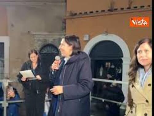 Schlein a Terni per Stefania Proietti: Bello essere qui dopo giornata amara per vittoria Trump
