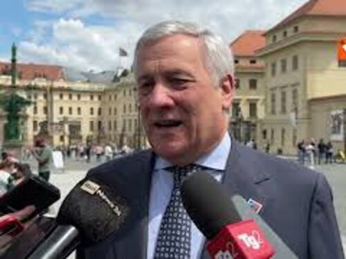 Tajani: "Non ci sono divisioni nella Nato, Mosca non nutra speranze infondate"