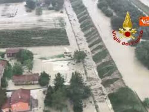 Maltempo in Emilia Romagna, gli allagamenti a Bagnacavallo, Cotignola e Lugo visti dall'alto
