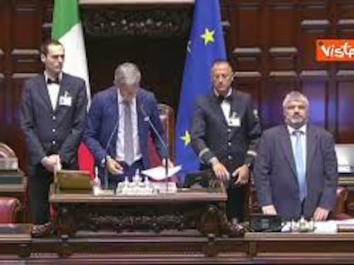 Crollo Scampia, Costa chiede minuto di silenzio in Aula Camera. Poi l'applauso per le vittime