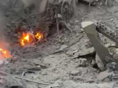 Il sito del raid di Israele nel quartiere di Dahiyeh