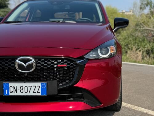 Mazda2 Mild-Hybrid: guarda il video in pillole della citycar giapponese