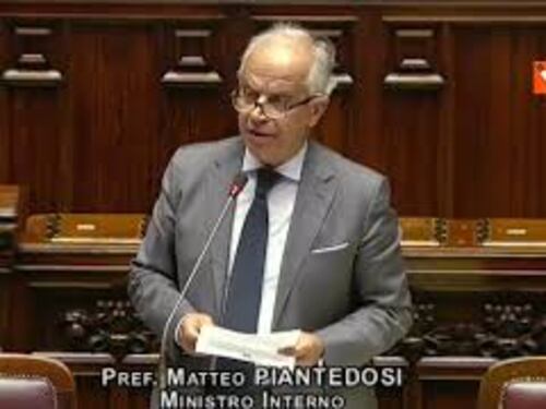 Piantedosi: "Espulsione imam Bologna prova attività prevenzione terrorismo"