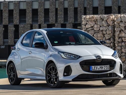 Mazda 2 Hybrid: guarda il video della nostra prova