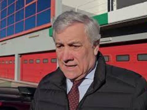 Tajani a Imola: Abbiamo salvato comparto automotive di qualità in Ue evitando norme rigorose su CO2