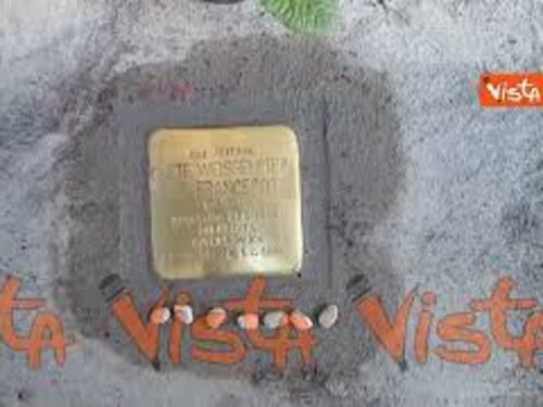 Milano dedica una pietra d'inciampo a Margarethe Weissenstein de Francesco, deportata a Ravensbrück
