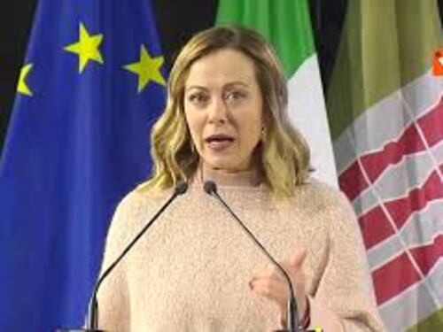 Meloni: "Combattiamo divari tra territori, ma qualcuno si è arrabbiato"