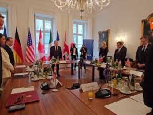 Morte di Navalny, al G7 a Monaco Tajani chiede un minuto di silenzio