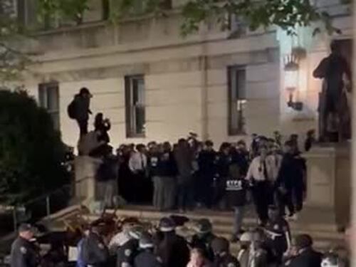 L'irruzione della polizia alla Columbia University di New York