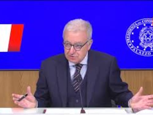 Migranti, Mantovano: "Con decisione tribunale Roma rimpatri non esistono più"