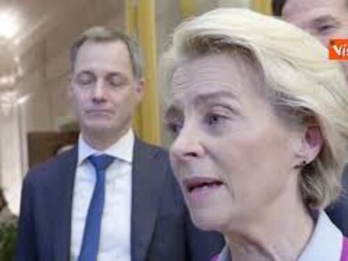 Proteste agricoltori a Bruxelles, De Croo, Rutte e von der Leyen incontrano manifestanti