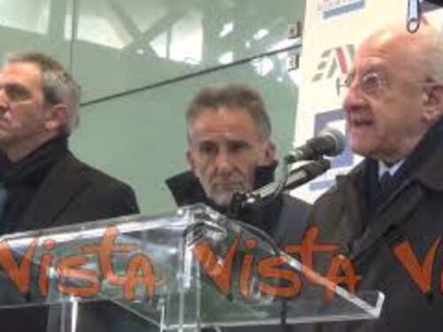 Frigo sui binari, De Luca: Imbecilli che possono provocare tragedie
