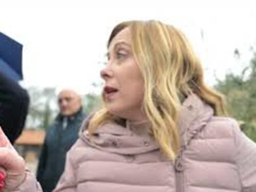 Meloni alla Comunità Incontro di don Gelmini: "Ognuno di noi unico, sappiate rialzarvi"