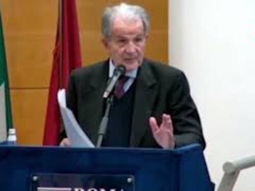 Prodi: "La democrazia non può essere imposta con la forza"