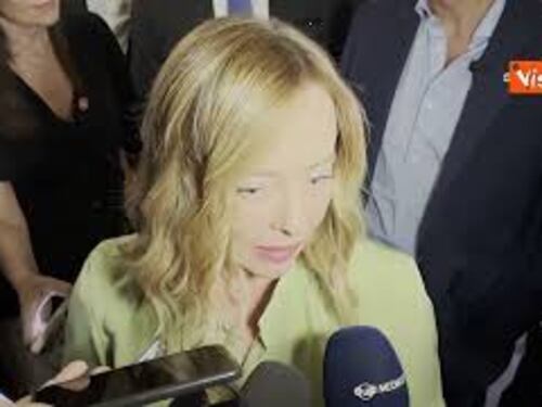 Meloni: "Da summit Nato mi aspetto messaggio di unità e adattamento a contesto geopolitico"