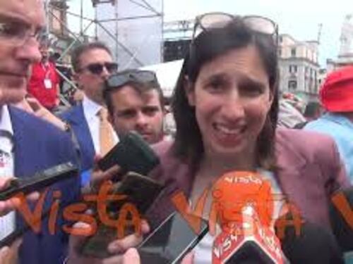 Schlein a Meloni; "Bloccare salario minimo e aumentare precarietà sono misure che limitano libertà"