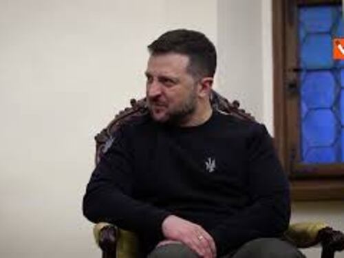 Zelensky riceve Boris Johnson a Kiev, ecco le immagini