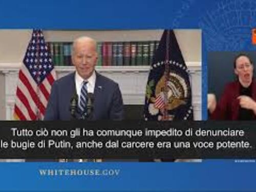Biden: "Non sono sorpreso da morte Navalny, ma indignato. Putin è responsabile"