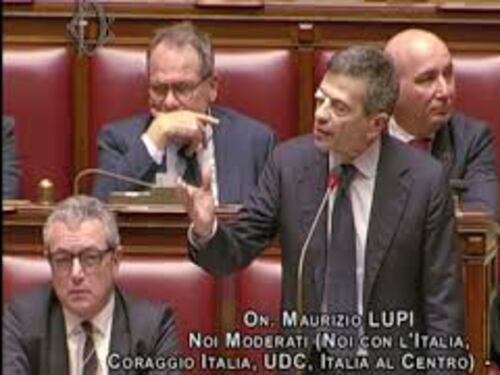 Rampelli interrompe intervento fiume di Lupi: "Avete 10 minuti per parlare, non esagerate"