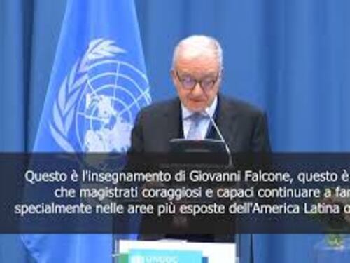 Mantovano: Contrastare produzione e traffico di droga