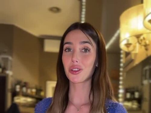 Michelle Comi riceve in poche ore 15mila euro per rifarsi il seno