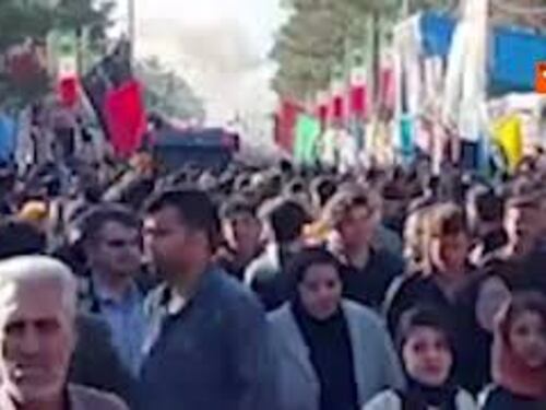 Esplosioni nei pressi della tomba di Soleimani in Iran, gli ordigni tra la folla