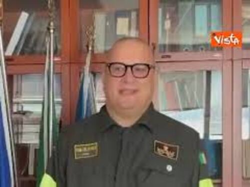 Crollo a Scampia, Mazzaro (Vigili del Fuoco Napoli): "Quindici persone coinvolte, di cui 2 decedute"