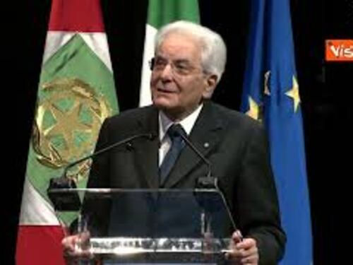 Mattarella inaugura l'anno accademico a Firenze, la standing ovation dell'Ateneo