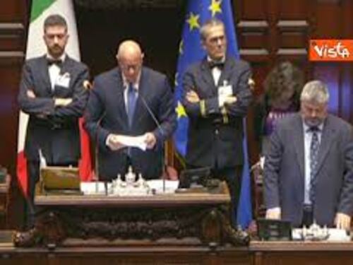 Alla Camera un minuto di silenzio per le vittime del cantiere Esselunga di Firenze