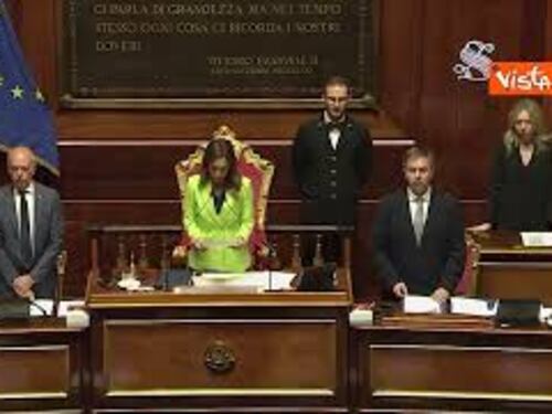Crollo Scampia, in Aula Senato un minuto di silenzio per vittime Vela celeste