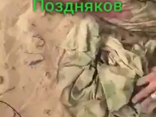 Prigionieri catturati dai tuareg dopo l'assalto al convoglio della Wagner