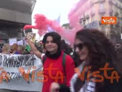 Otto marzo, ecco il corteo transfemminista e a sostegno della Palestina di Napoli