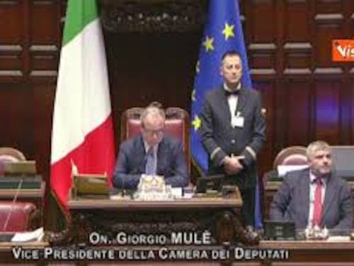 Crollo a Firenze, il cordoglio dell'Aula. Mulè: "Vicinanza a familiari vittime e soccorritori"