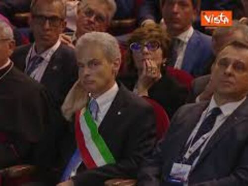 Mattarella: “Non si è stranieri in casa propria, quale sia la propria lingua, cultura o religione”