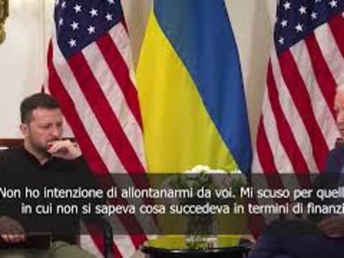 Biden si scusa con Zelensky per i ritardi nella consegna degli aiuti