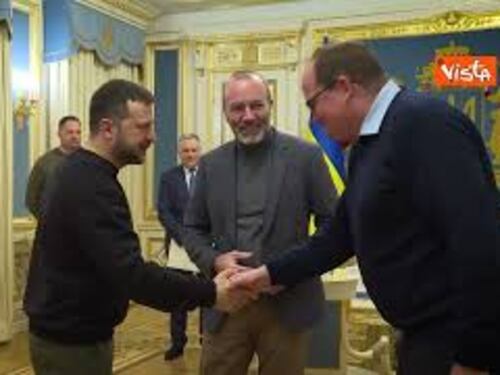 Zelensky riceve il capogruppo del Ppe Manfred Weber a Kiev