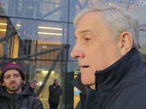 Tajani: "Von der Leyen in pole position come futuro presidente Commissione Ue"