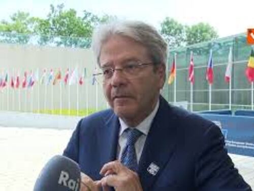 Euro 2024, Gentiloni: "Pronostico per match contro la Spagna? Sono scaramantico, ma vince l'Italia"