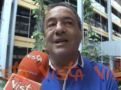 Mimmo Lucano a Strasburgo: "Temi centrali per me sono diritti umani dei più deboli e migranti"