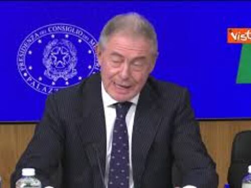 Ddl Beneficenza, Urso: "Obbligo informazioni chiare, multe fino a 50mila euro"